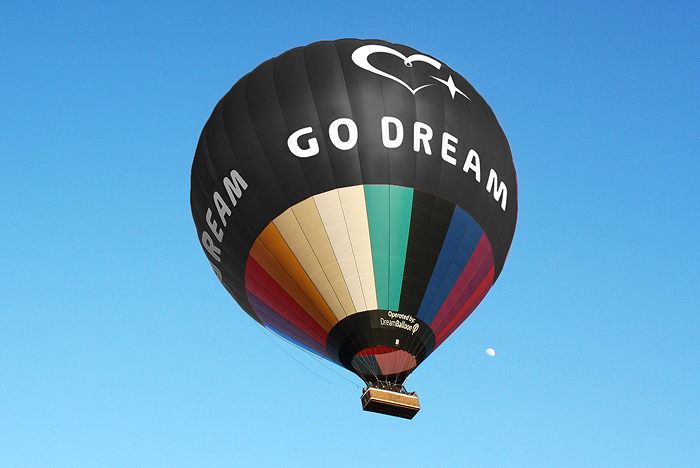 GO DREAM